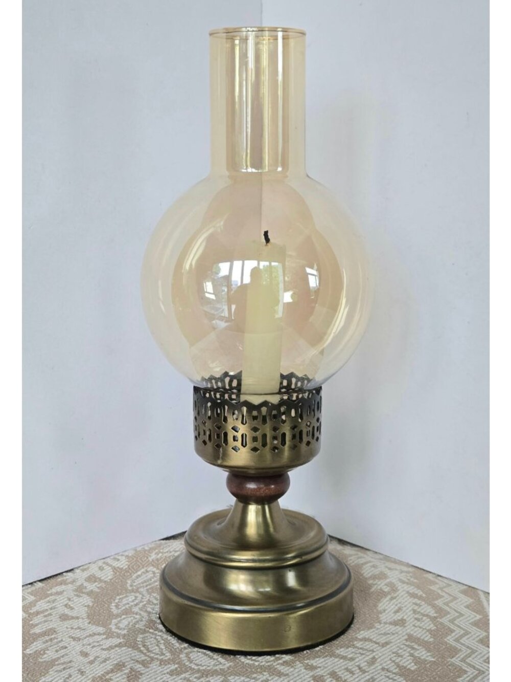 Vintage Brass Hurricane Candle Holder With Amber Glass Globe - Elegant Home Déco